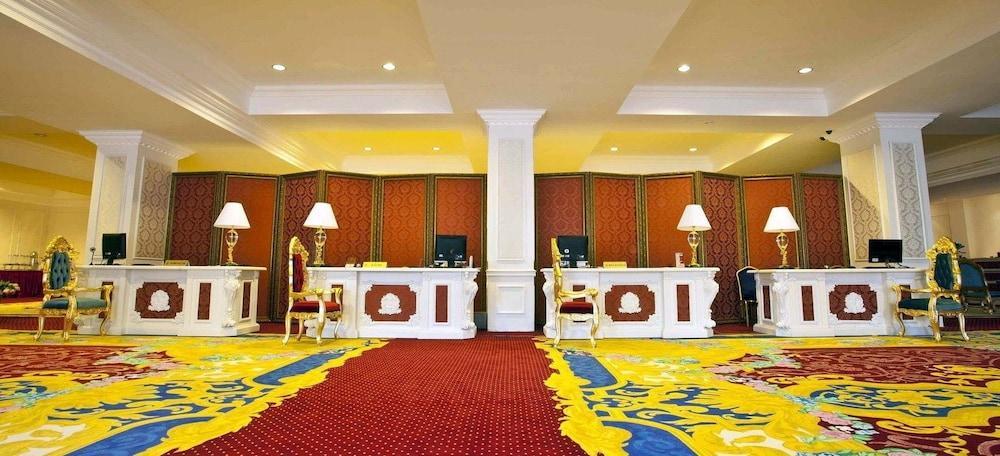 Royal Congress Hotel Kiew Exterior foto