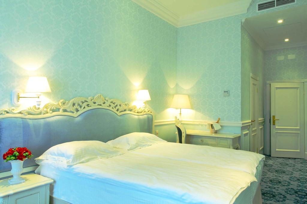 Royal Congress Hotel Kiew Zimmer foto